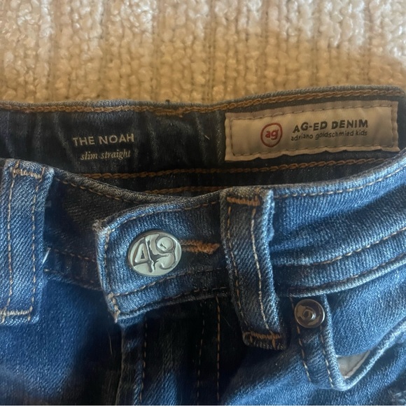 AG Jeans The Noah  Distressed Slim Straight 18 months - Picture 2 of 5